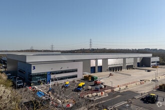 Dunlop Way, Birmingham à louer Photo du bâtiment- Image 1 de 2