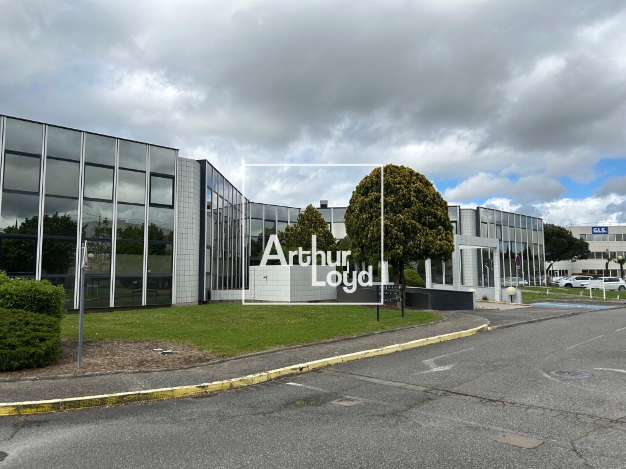 14 Rue Michel Labrousse, Toulouse à louer Photo du bâtiment- Image 1 de 19