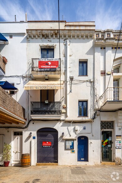 Retail in Vilanova i la Geltrú, Barcelona for lease - Primary Photo - Image 1 of 2