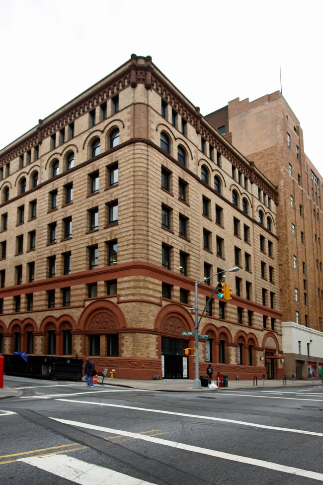 More details for 177 Livingston St, Brooklyn, NY - Retail for Lease