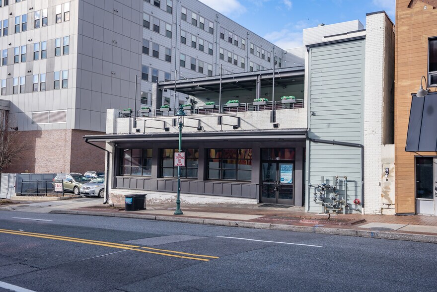 319 York Rd, Towson, MD à louer - Photo du bâtiment - Image 1 de 13