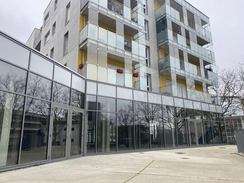 Commerce de détail dans Nantes à vendre - Photo du bâtiment - Image 1 de 5