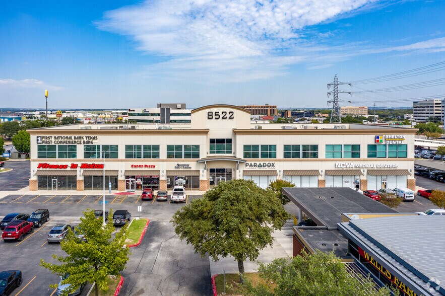 8522 Broadway, San Antonio, TX à louer - Photo du bâtiment - Image 2 de 27