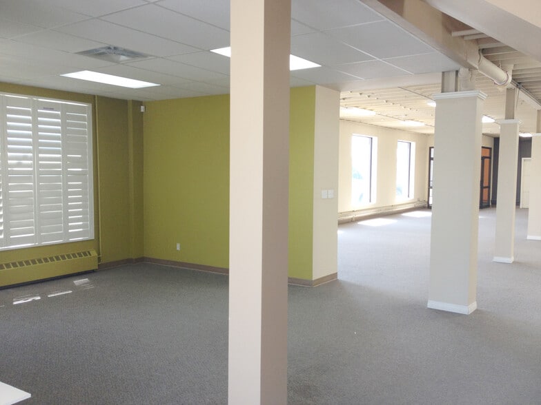 620 King Edward St, Winnipeg, MB à louer - Photo intérieure - Image 3 de 7