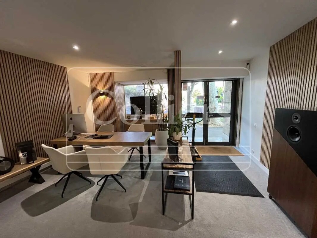 Commerce de détail dans Aix-en-Provence à louer Photo intérieure- Image 1 de 8