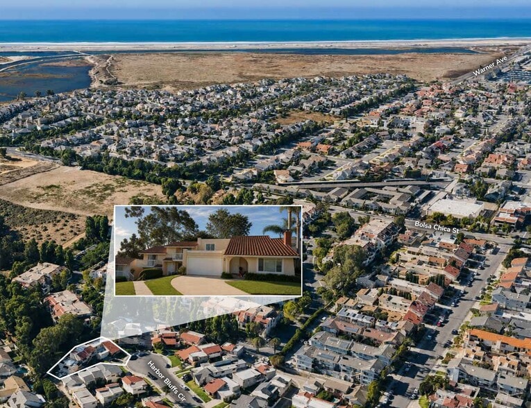17172 Harbor Bluffs Cir, Huntington Beach, CA à vendre - Photo du bâtiment - Image 2 de 7