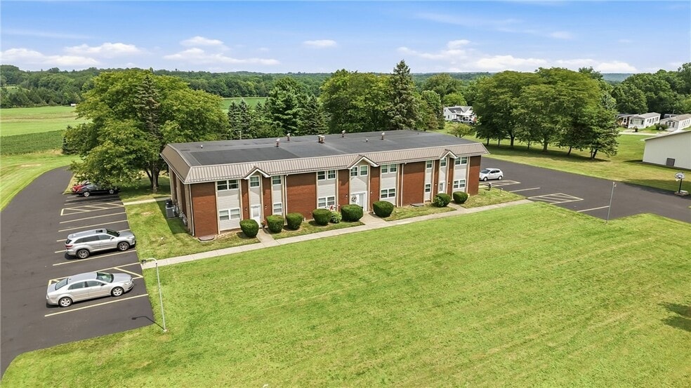 7421 Sharon Mercer Rd, Mercer, PA à vendre - Photo du bâtiment - Image 2 de 20