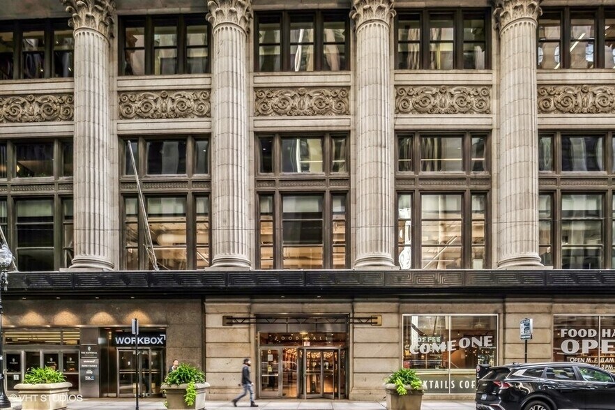 125 S Clark St, Chicago, IL à louer - Photo du bâtiment - Image 2 de 14
