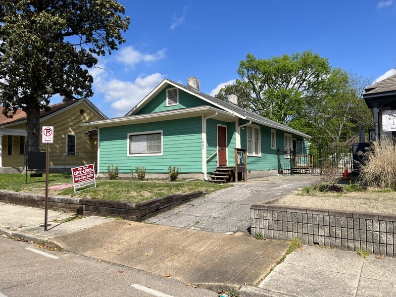 1032 S Cooper St, Memphis, TN à vendre - Photo du b timent - Image 1 de 16