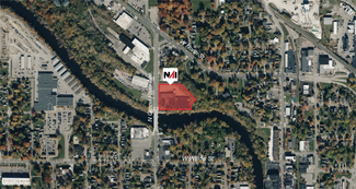 Plus de détails pour 1506-1510 N Grand River Ave, Lansing, MI - Industriel à vendre