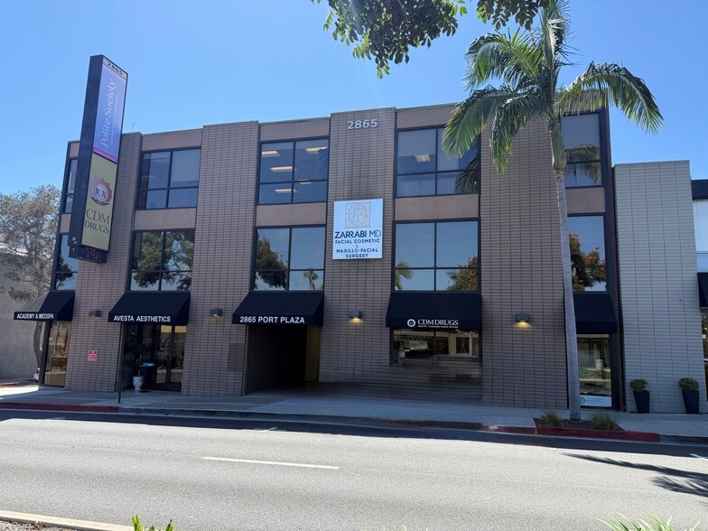 2865-2867 E Coast Hwy, Corona del Mar, CA for lease - Building Photo - Image 2 of 7