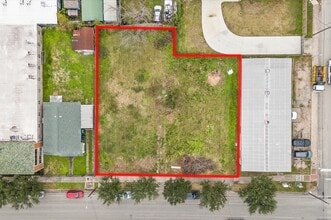 6 & 10 Sampson, Houston, TX - Aerial map view - Image1