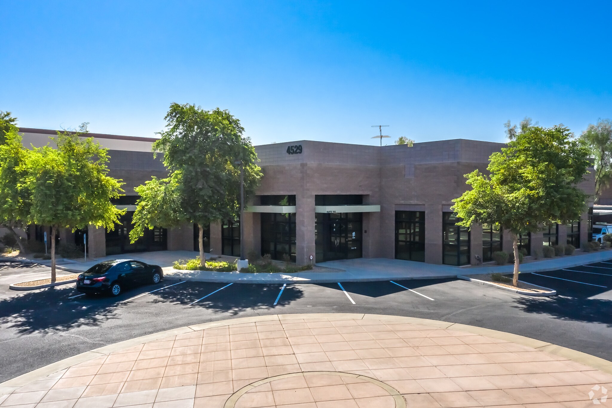 4529 E Broadway Rd, Phoenix, AZ for sale Building Photo- Image 1 of 1
