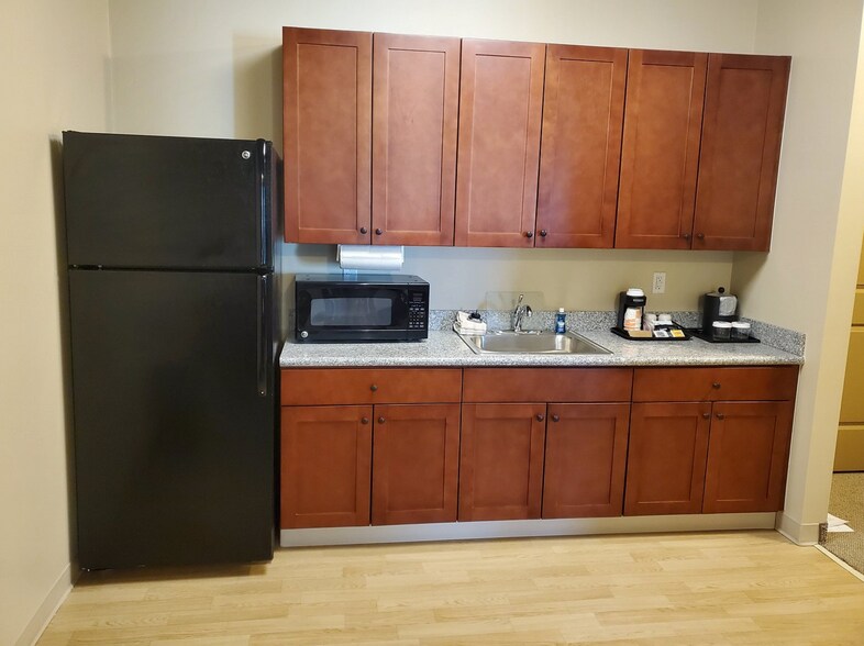 1505 15th Ave W, Williston, ND à vendre - Photo intérieure - Image 3 de 7