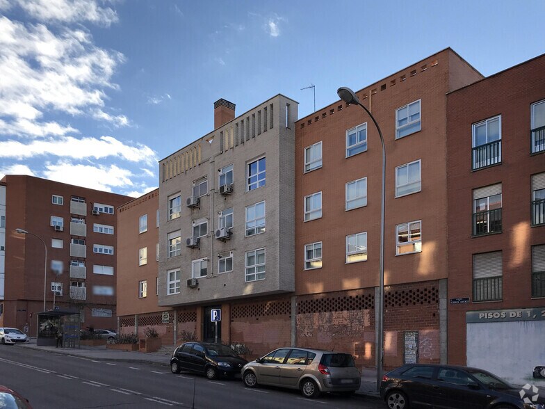 Calle Aldonza Lorenzo, 3, Madrid, Madrid for lease - Building Photo - Image 2 of 2