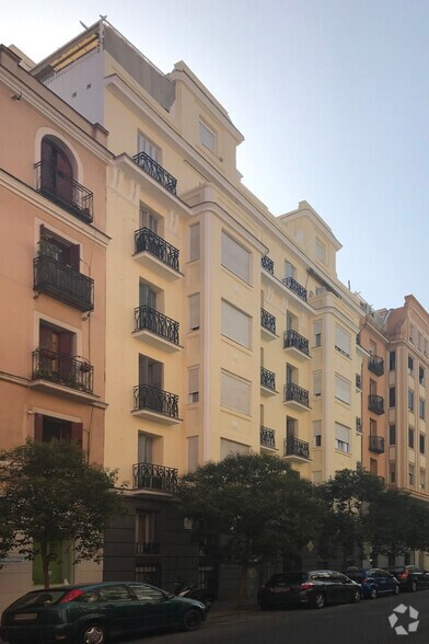 Calle de Juan de Austria, 22, Madrid, Madrid for sale - Primary Photo - Image 1 of 2