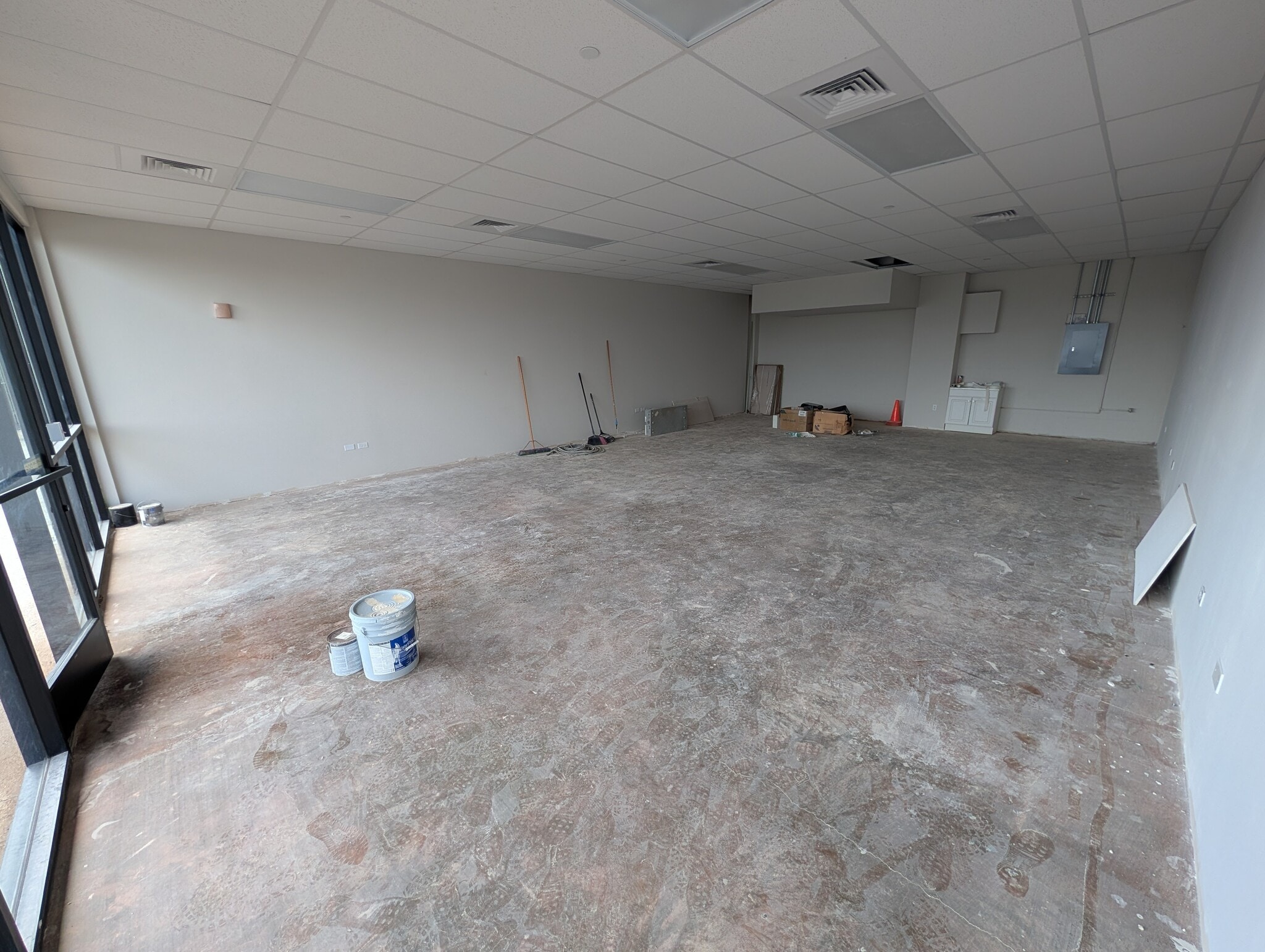 94-1144 Ka Uka Blvd, Waipahu, HI for lease Interior Photo- Image 1 of 8