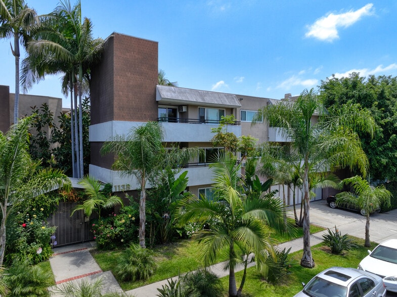 1138 S Corning St, Los Angeles, CA for sale - Building Photo - Image 3 of 16