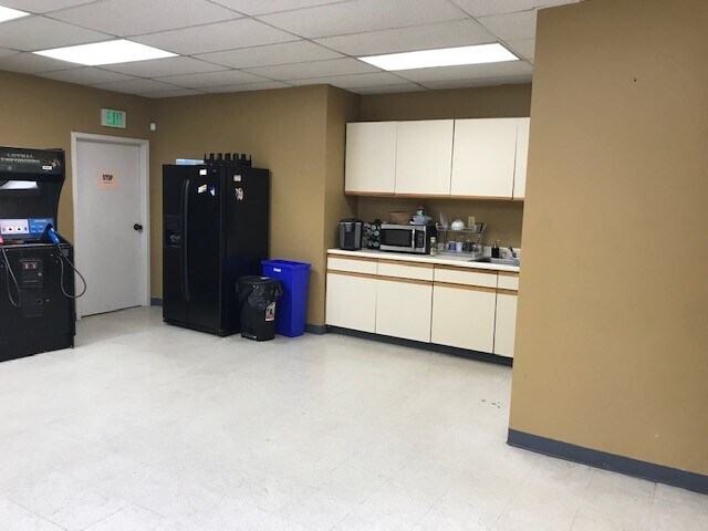 1420 Joh Ave, Halethorpe, MD à louer - Photo intérieure - Image 3 de 7