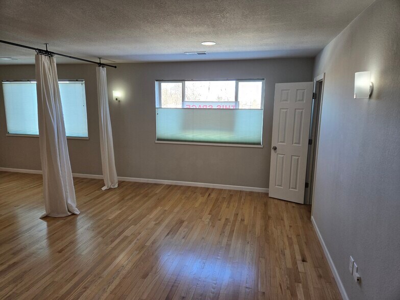 5800 W 38th Ave, Wheat Ridge, CO à louer - Photo du bâtiment - Image 2 de 18