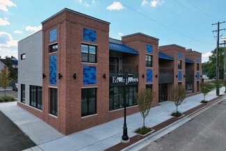 More details for 113 Mill St, Fenton, MI - Retail for Lease