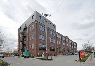 Plus de détails pour 910 E Main St, Norristown, PA - Bureau à louer