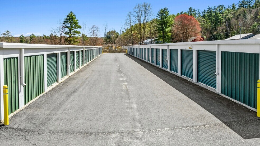 115 Base Hill Rd, Swanzey, NH à vendre - Photo du bâtiment - Image 2 de 11