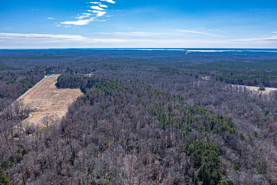 407 Loblolly Rd, Weems, VA à vendre - Photo du bâtiment - Image 3 de 14