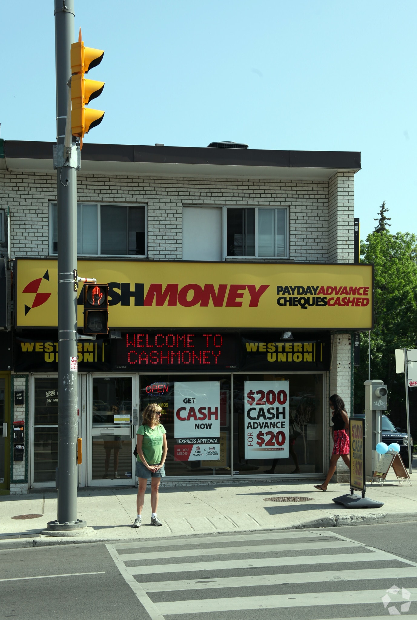 883 St Clair Ave W, Toronto, ON for lease Primary Photo- Image 1 of 2