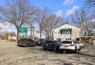 584 State Rt 17, Ridgewood, NJ for lease Building Photo- Image 1 of 20
