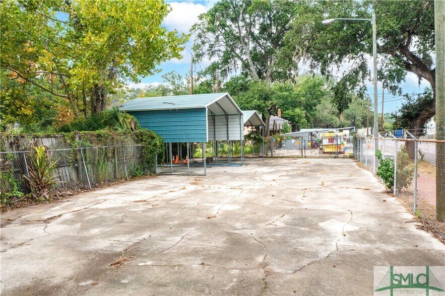 2309 Montgomery St, Savannah, GA à louer - Photo du bâtiment - Image 2 de 16