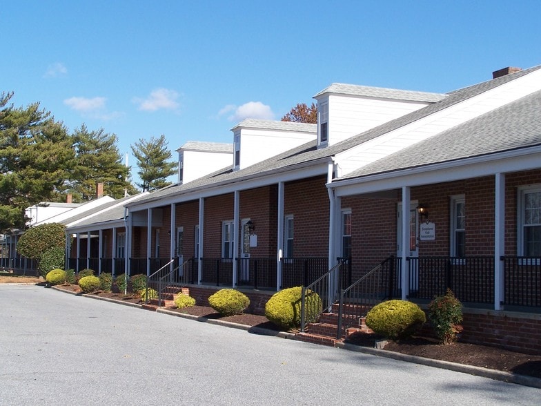 1001 S Bradford St, Dover, DE for lease - Building Photo - Image 1 of 2