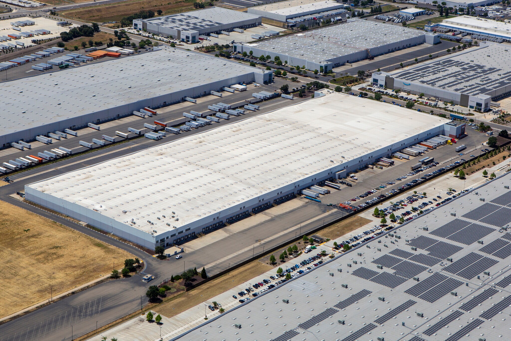 4647 Logistics Dr, Stockton, CA for lease Aerial- Image 1 of 32