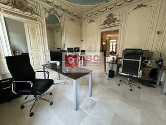 Plus de détails pour Bureau à vendre