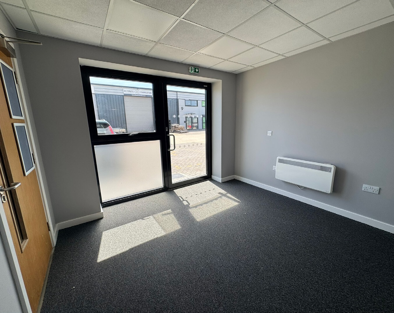 Harrier Way, Yaxley for lease Interior Photo- Image 1 of 4