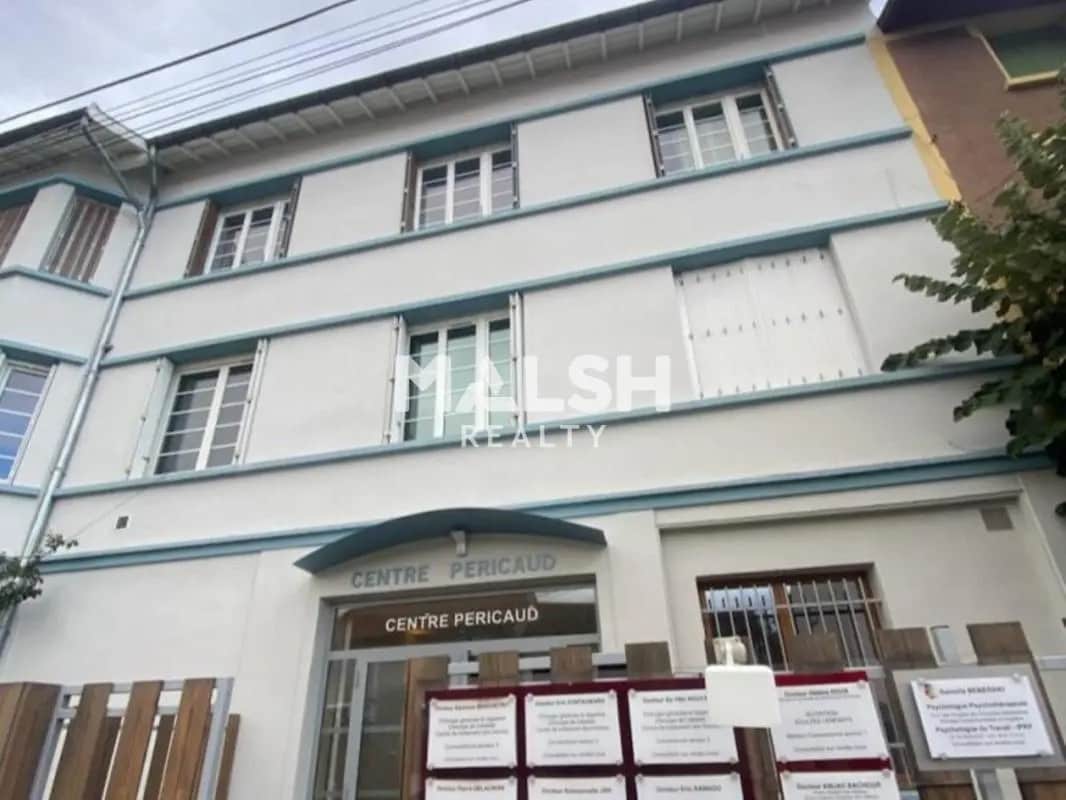 Office in Lyon for lease Building Photo- Image 1 of 9