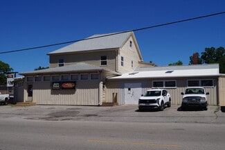 Plus de détails pour 201 E 4th St, Waterloo, IL - Commerce de détail à vendre