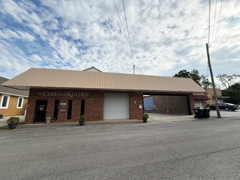 327 State St E, Murfreesboro, TN for sale - Building Photo - Image 1 of 20