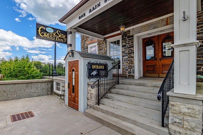 More details for 1-3 Main Street, Le Roy, NY - Retail for Sale