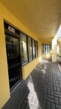 4373-4399 N University Dr, Fort Lauderdale, FL for lease - Commercial Listing Video