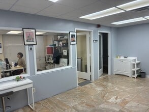 34-36 W 44th St, New York, NY à louer Photo intérieure- Image 1 de 3