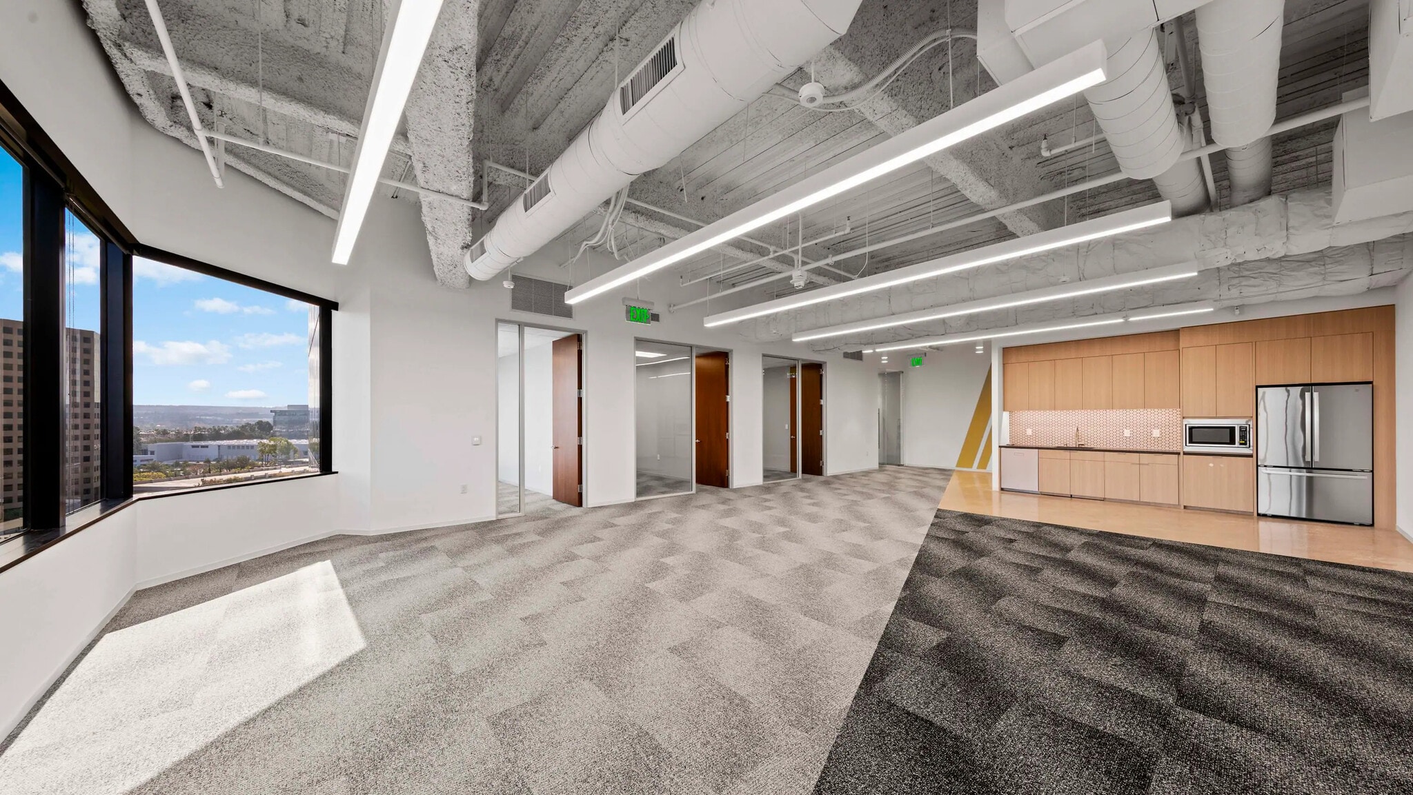 18100 Von Karman Ave, Irvine, CA à louer Photo intérieure- Image 1 de 7