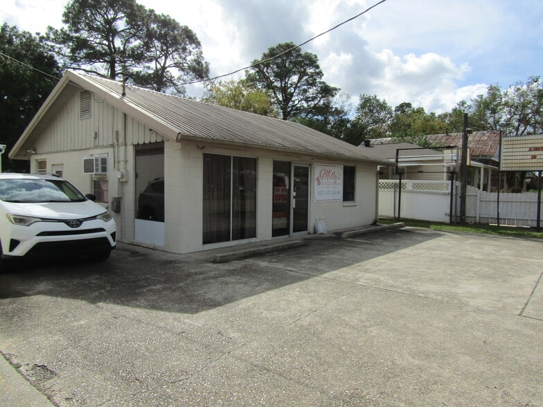 501 S Lewis St, New Iberia, LA for sale - Building Photo - Image 2 of 17