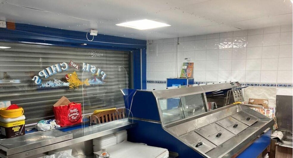 171 Warrington Rd, Wigan for sale - Interior Photo - Image 2 of 7