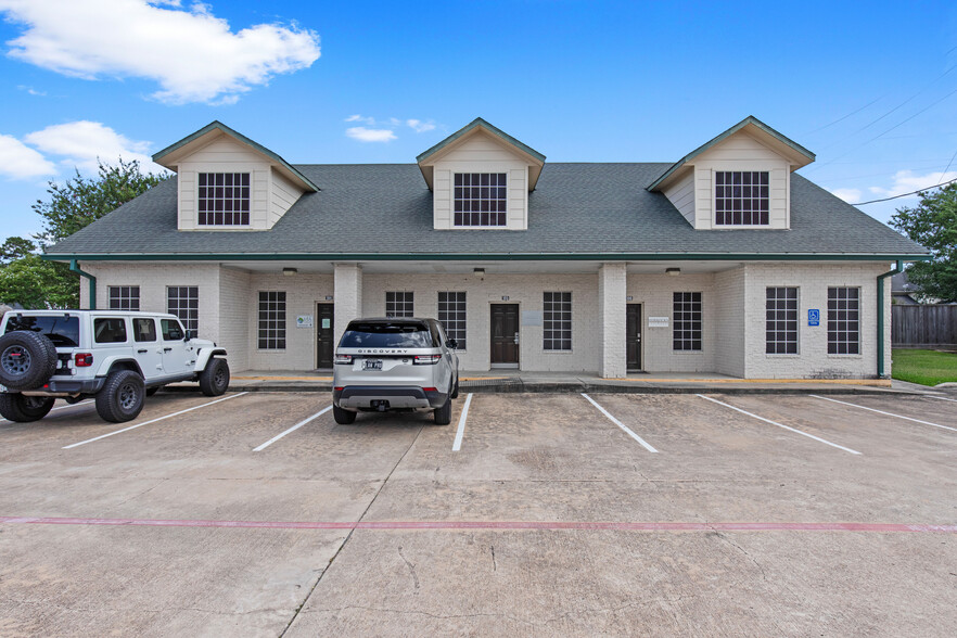 17240 Huffmeister Rd, Cypress, TX for sale - Building Photo - Image 3 of 13