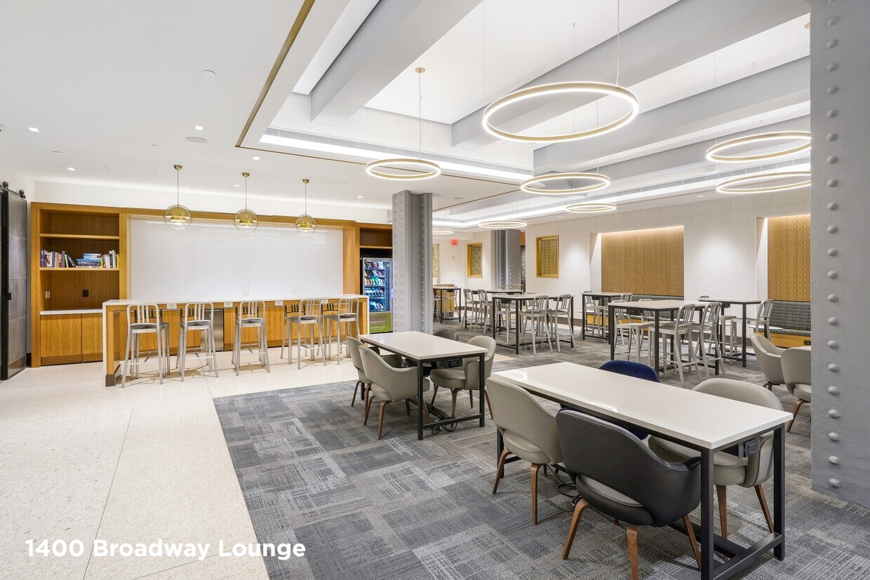 501 Fashion Ave, New York, NY for lease Interior Photo- Image 1 of 10