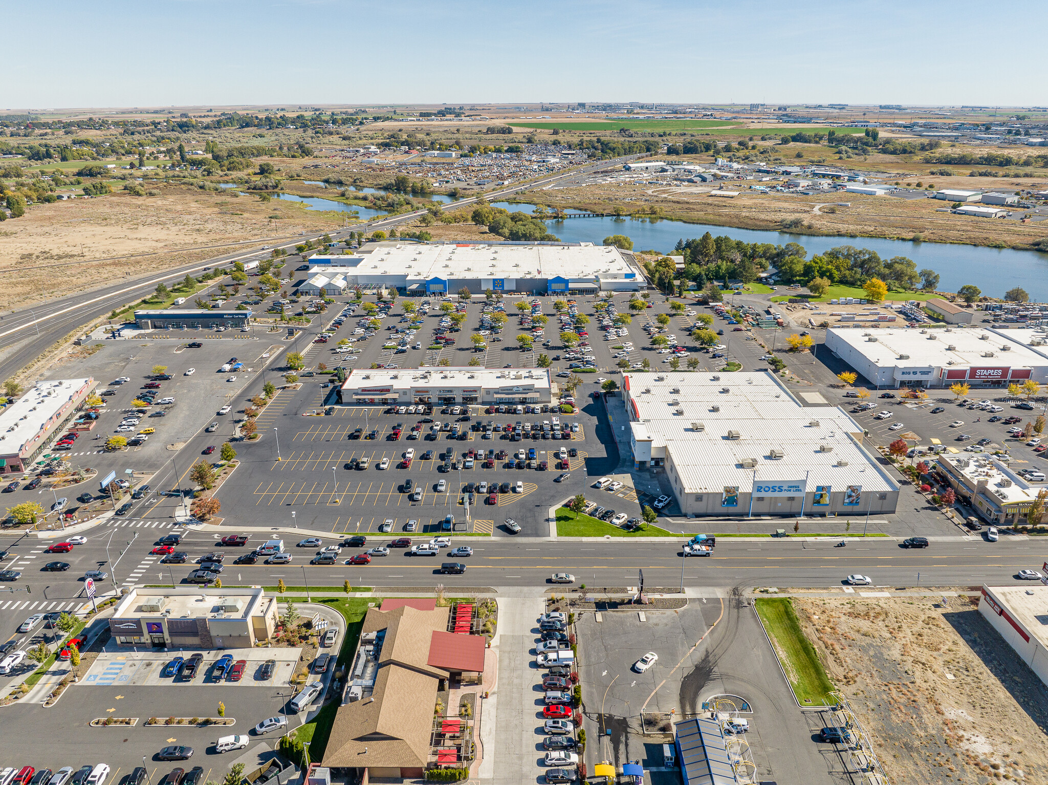 911 N Stratford Rd, Moses Lake, WA for lease Building Photo- Image 1 of 6