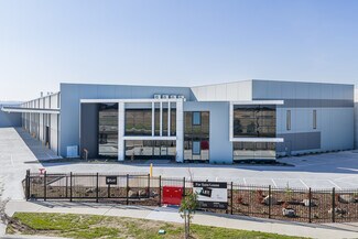 Plus de détails pour 61 Greenhills Rd, Pakenham - Industriel à louer