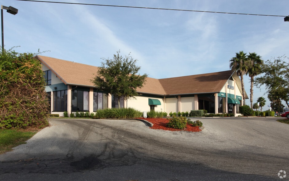 3195 Tamiami Trl, Port Charlotte, FL for sale - Primary Photo - Image 1 of 3