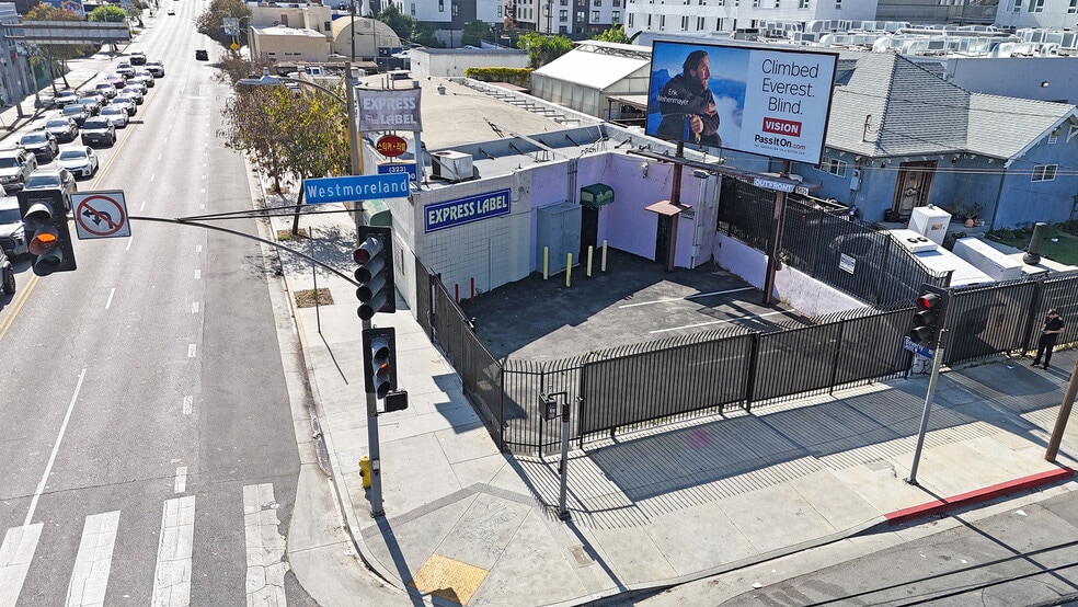 3655 Beverly Blvd, Los Angeles, CA for lease - Building Photo - Image 3 of 31
